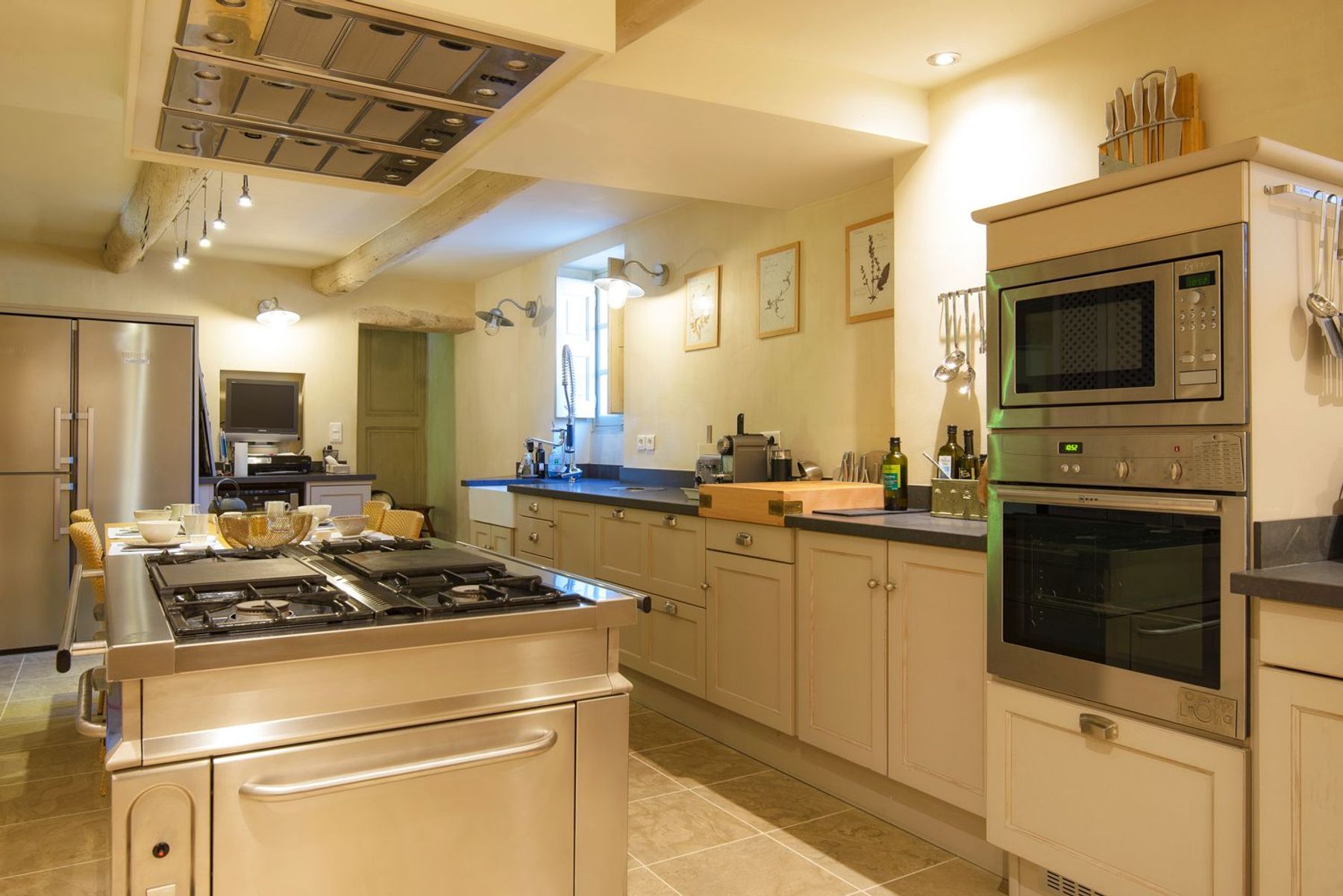 Mas La Grand Bergerie de Cabrieres villa photo.